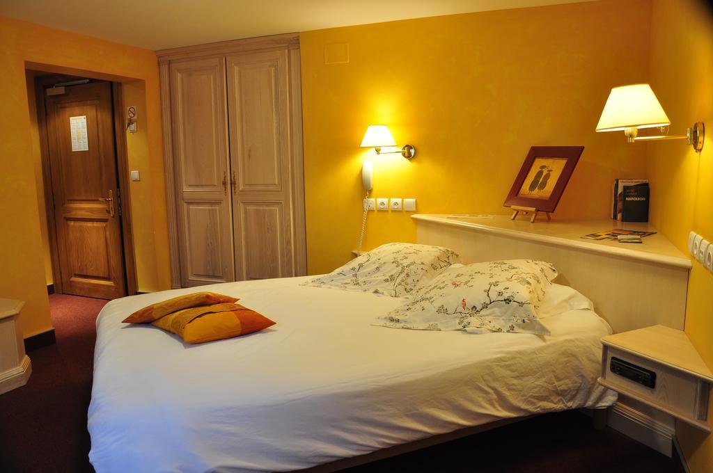 Neuwiller-lès-Saverne Hotel Du Herrenstein חדר תמונה